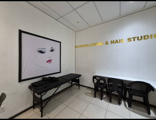 75M² RETAIL TO LET IN SUNNINGHILL